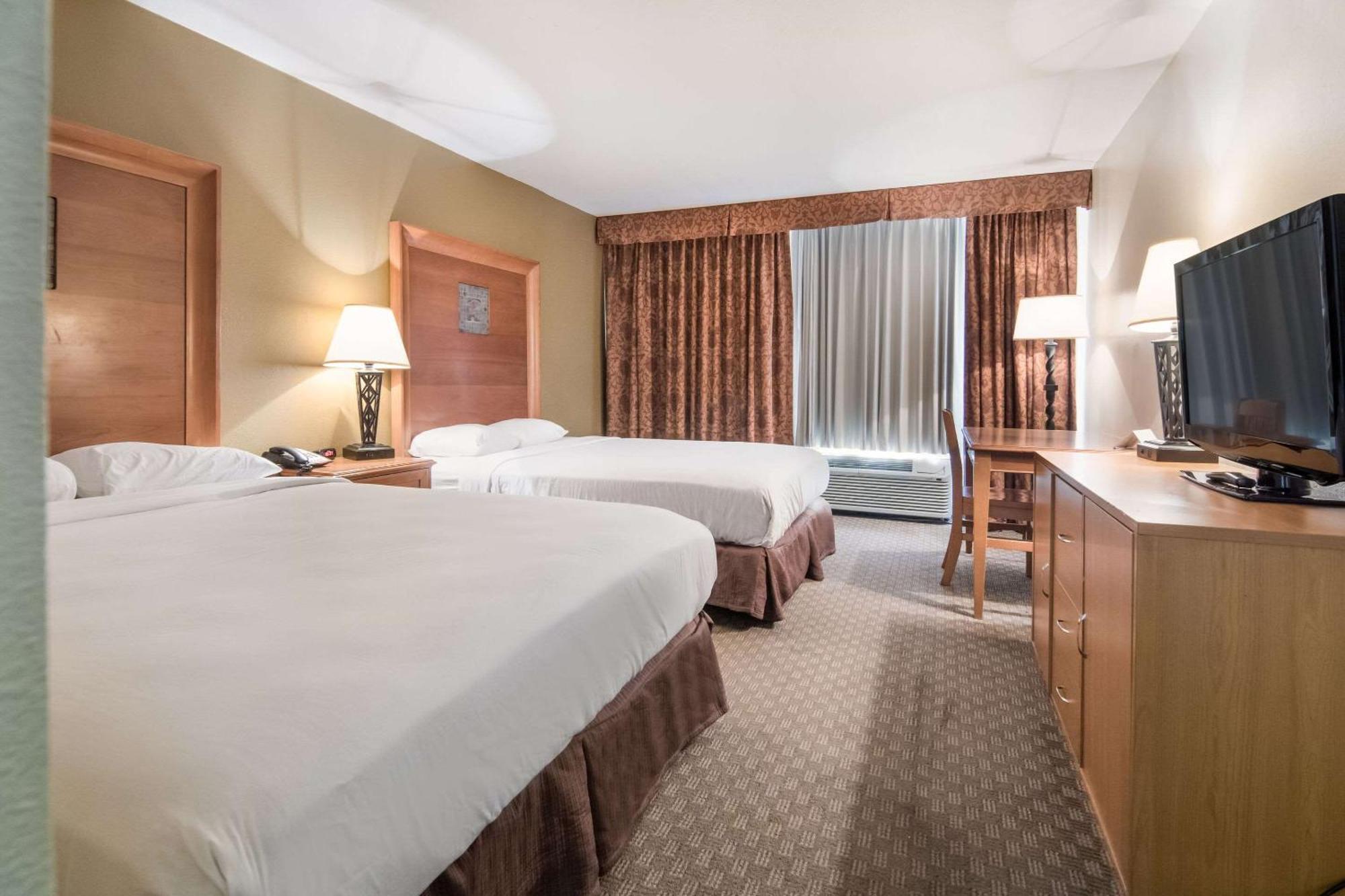 Rodeway Inn Дънканвил Екстериор снимка
